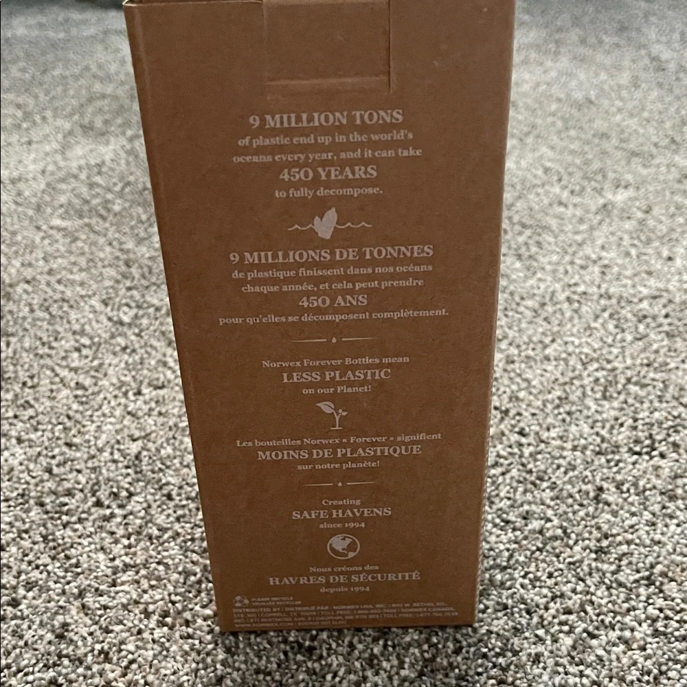*NEW* Norwex Cleaning Set with Forever Bottle - Picture 9 of 10